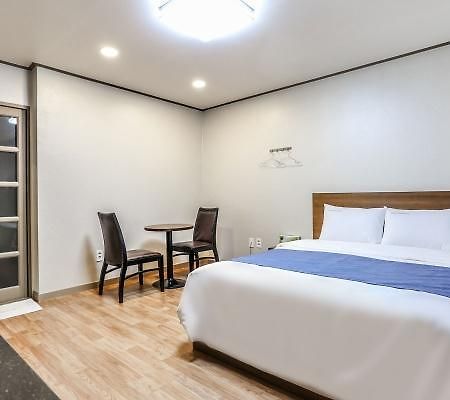 Hyundai Motel Каннин Екстер'єр фото